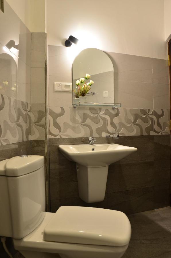 ווליגאמה Neo Bay Hotel מראה חיצוני תמונה