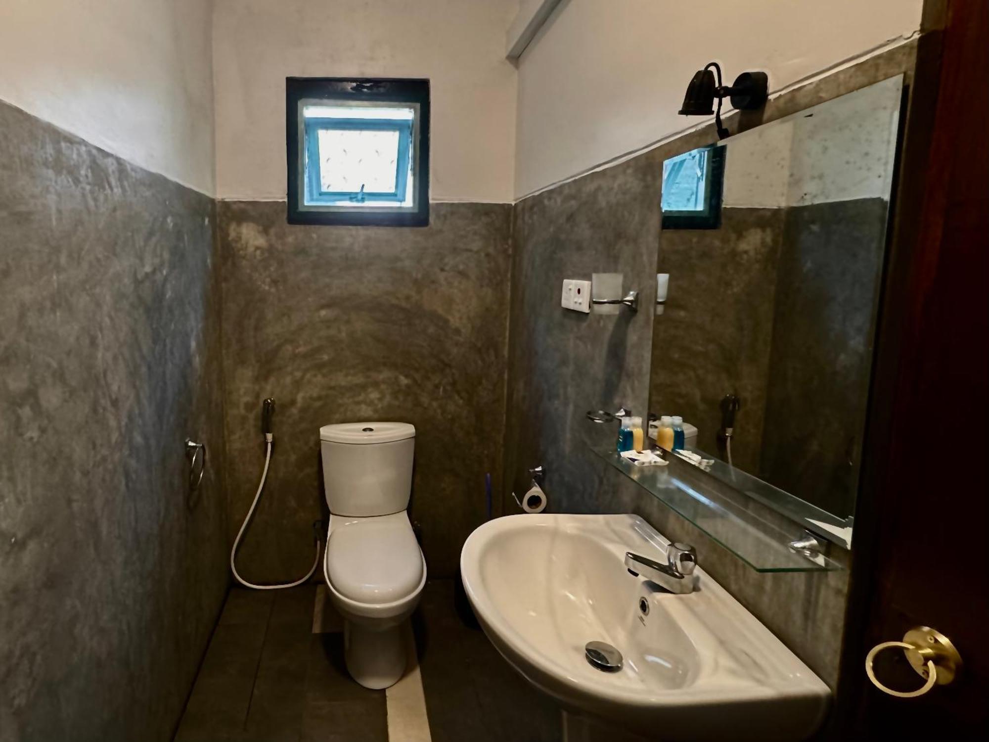 ווליגאמה Neo Bay Hotel מראה חיצוני תמונה